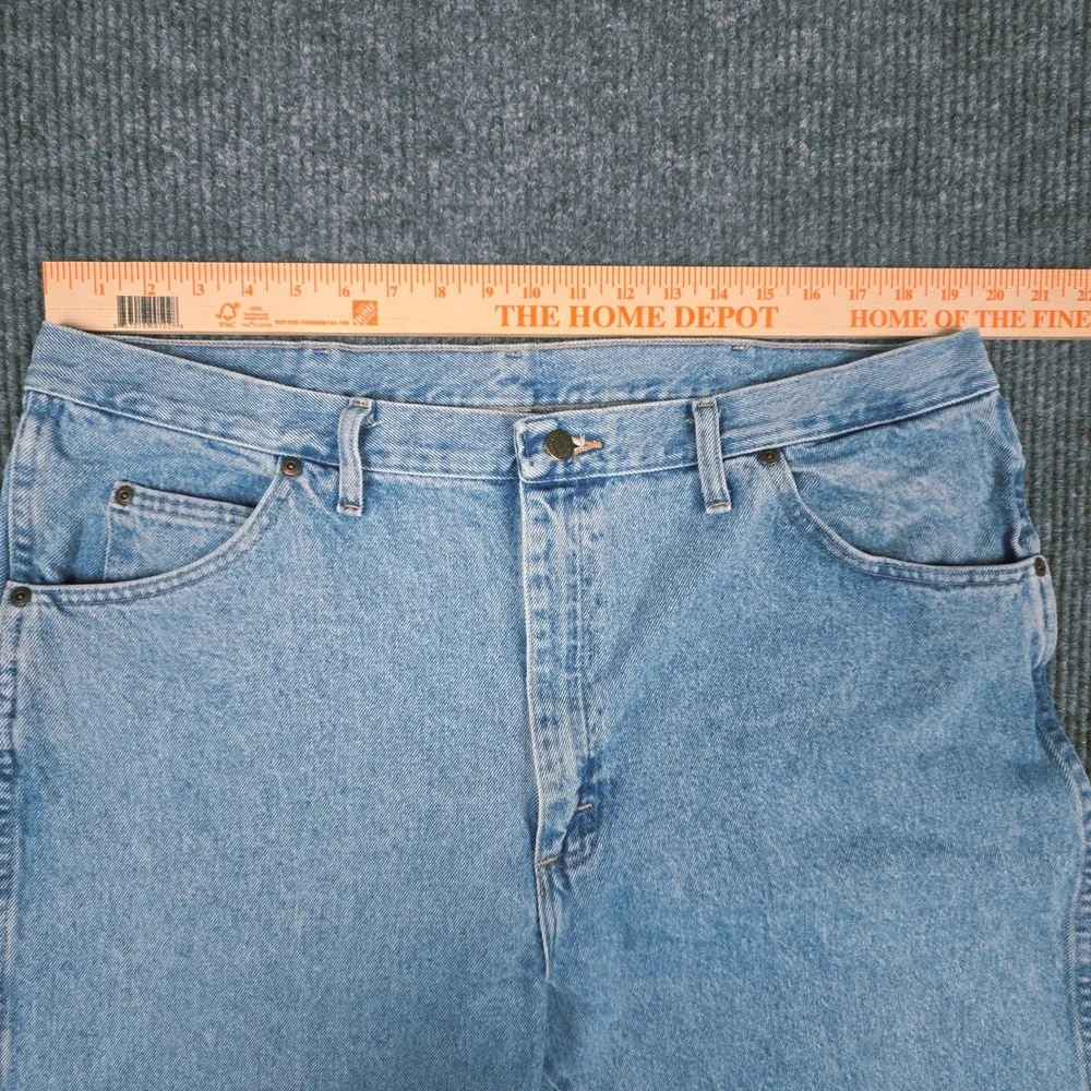 Wrangler Rugged Wear Men's Light Wash Straight‎ Leg Jeans 40 x 32